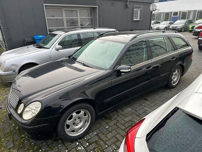 Mercedes E220
