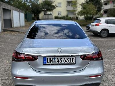 Mercedes E200