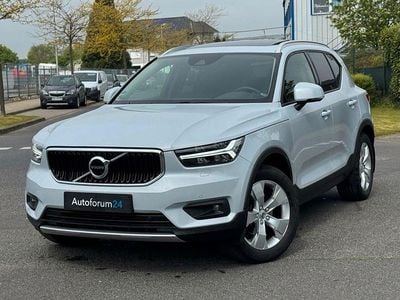 Usata Volvo XC40 Momentum 150 CV (110 kW) 2019 Argento SUV
