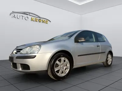 Usata VW Golf V Trendline 80 CV (58 kW) 2007 Argento Berlina