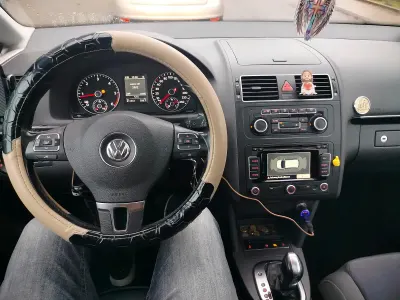 Gebraucht VW Touran 150 PS (110 kW) 2013 Andere farben Van / Kleinbus
