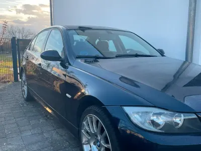 Gebraucht BMW 320 M Sport 150 PS (110 kW) 2005 Blau Limousine