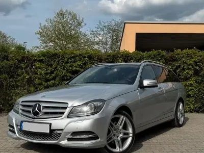 Second-hand Mercedes C220