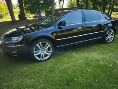 Gebraucht VW Phaeton Exclusive 334 PS (245 kW) 2014 Schwarz Limousine