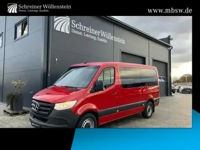 Używany Mercedes Sprinter 170 KM (125 kW) 2022 Czerwony Van