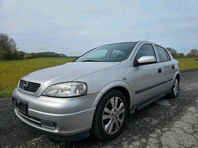 Second-hand Opel Astra 125 CP (91 kW) 2001 Argintiu Berlinǎ