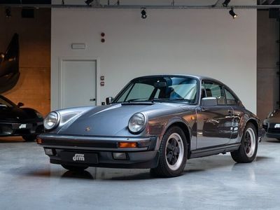 Grau Gebraucht 1986 Porsche 911 Coupé | 89.500 €
