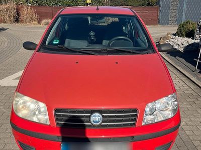 Gebraucht Fiat Punto 60 PS (44 kW) 2004 Rot Kleinwagen