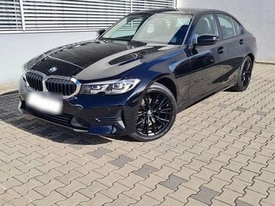 Gebraucht BMW 318 156 PS (114 kW) 2021 Schwarz Limousine