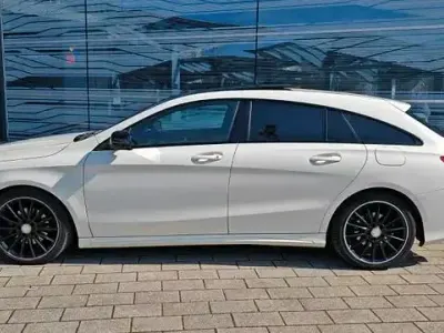 Gebraucht Mercedes CLA200 AMG line 136 PS (100 kW) 2015 Weiß Coupé