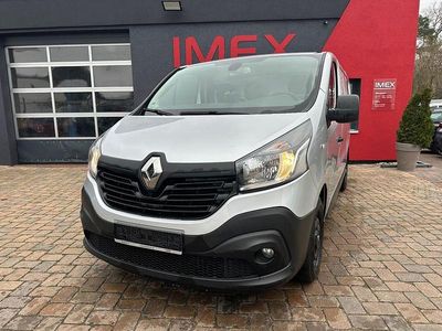 Gebraucht Renault Trafic Komfort 145 PS (106 kW) 2018 Grau Van / Kleinbus
