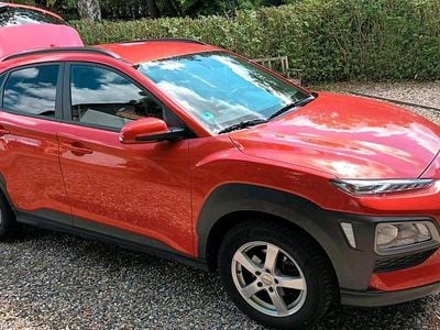Gebraucht Hyundai Kona Trend 120 PS (88 kW) 2019 Orange SUV