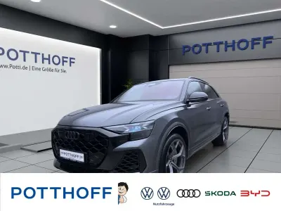 Neu Audi Q8 Performance 640 PS (470 kW) 2026 Grau SUV