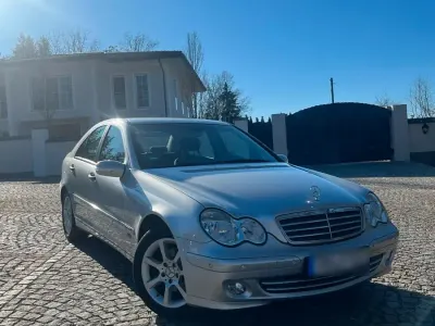 Gebraucht Mercedes C200 163 PS (119 kW) 2004 Limousine