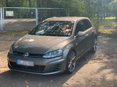 Gebraucht VW Golf VII Sportline 230 PS (169 kW) 2014 Silber Limousine