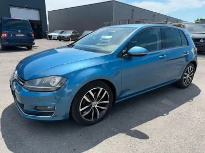 Gebraucht VW Golf VII 122 PS (89 kW) 2013 Blau Kleinwagen