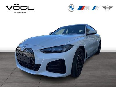 Nouă BMW i4 Comfort Edition 250 kW (340 CP) 2025 Alb Berlinǎ