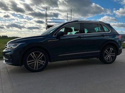 Blau Gebraucht 2020 VW Tiguan Life SUV | 24.999 € (Teuer)