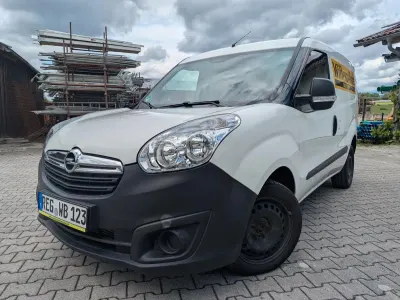 Gebraucht Opel Combo 90 PS (66 kW) 2018 Weiß Van / Kleinbus