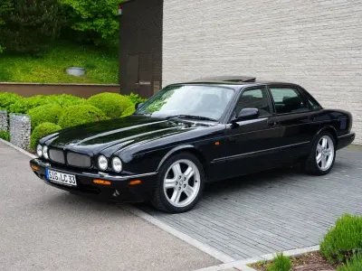 Gebraucht Jaguar XJR 363 PS (266 kW) 1999 Schwarz Limousine
