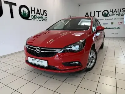 Gebraucht Opel Astra Innovation 150 PS (110 kW) 2018 Rot Limousine