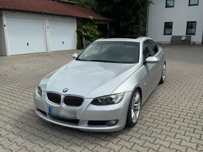 Gebraucht BMW 325 218 PS (160 kW) 2006 Silber Coupé