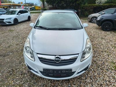 Begagnad Opel Corsa Selection 69 HK (50 kW) 2010 Other Halvkombi