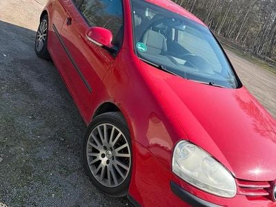 Gebraucht VW Golf V 2005 Rot Kleinwagen