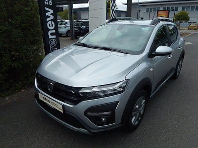 Grau Gebraucht 2021 Dacia Sandero Comfort Limousine | 13.760 € (Fairer Preis)
