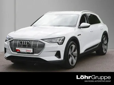 Używany Audi e-tron Sport 230 kW (313 KM) 2020 Biały SUV