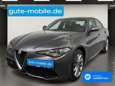 Grau Gebraucht 2022 Alfa Romeo Giulia Ti Limousine | 28.990 € (Etwas zu teuer)