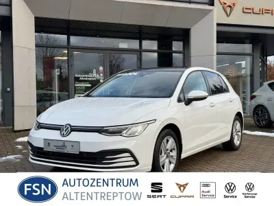 Gebraucht VW Golf VIII Life 150 PS (110 kW) 2020 Weiß Limousine