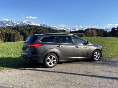 Usata Ford Focus Titanium 150 CV (110 kW) 2016 Grigio Station wagon