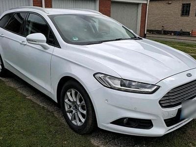 Usata Ford Mondeo 180 CV (132 kW) 2015 Bianco Station wagon