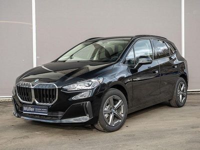 Neu BMW 218 Sport Line 136 PS (100 kW) 2025 Schwarz Van / Kleinbus
