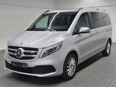 Usata Mercedes V250 190 CV (139 kW) 2022 Argento Monovolume