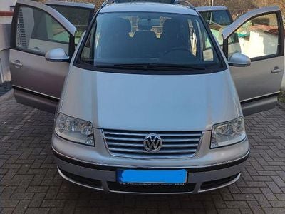 Gebraucht VW Sharan Comfortline 131 PS (96 kW) 2005 Silber Van / Kleinbus