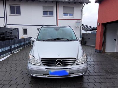 Usata Mercedes Viano 170 CV (125 kW) 2008 Argento Monovolume