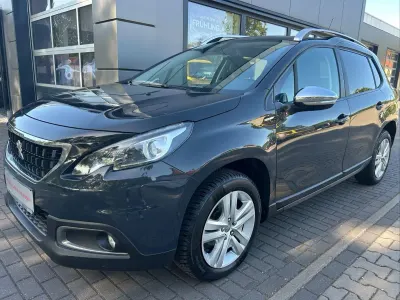 Gebraucht Peugeot 2008 Style 82 PS (60 kW) 2017 Grau SUV