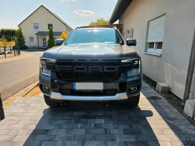 Gebraucht Ford Ranger Platinum 241 PS (177 kW) 2024 Grau Pickup