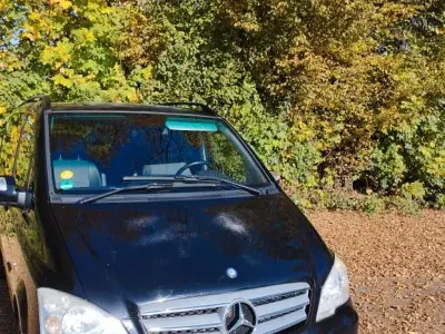 Używany Mercedes Viano 224 KM (164 kW) 2011 Czarny Minivan