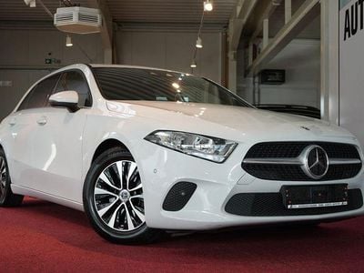 Gebraucht Mercedes A200 Style 150 PS (110 kW) 2021 Weiß Limousine