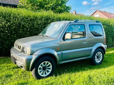 Gebraucht Suzuki Jimny Style 86 PS (63 kW) 2009 Grau SUV