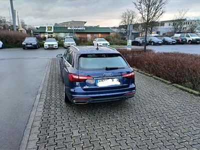 Blau Gebraucht 2020 Audi A4 Advanced Kombi | 23.900 € (Teuer)