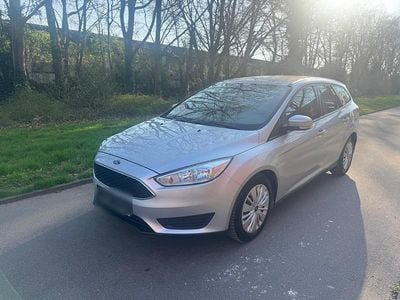 Gebraucht Ford Focus 2016 Silber Kombi