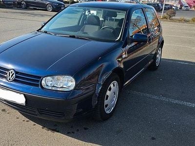 Gebraucht VW Golf IV Edition 75 PS (55 kW) 2001 Blau Limousine