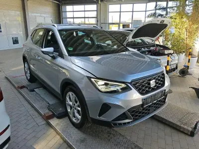 Gebraucht Seat Arona FR 110 PS (80 kW) 2024 Silber SUV