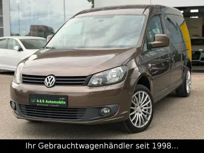 Gebraucht VW Caddy Team 102 PS (75 kW) 2015 Braun Van / Kleinbus
