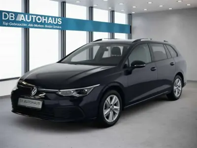 Usata VW Golf VIII Life 150 CV (110 kW) 2024 Blu Station wagon