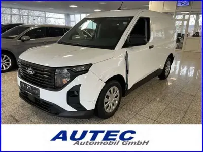 Gebraucht Ford Transit 101 PS (74 kW) 2024 Weiß Van